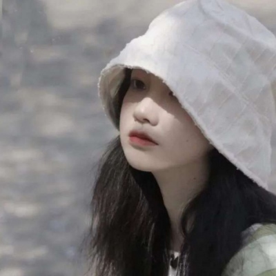 四乃森苍紫（身份：御庭番众前任首领、“天才忍者”） - 辣舞影视网址在线观看21 - APP视频